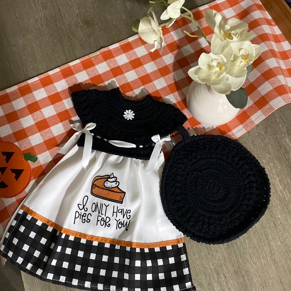 Over oven door dish towel and hot pad